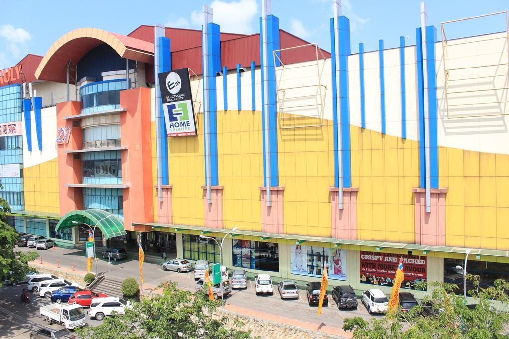 Eatern Hotel Batam Esterno foto