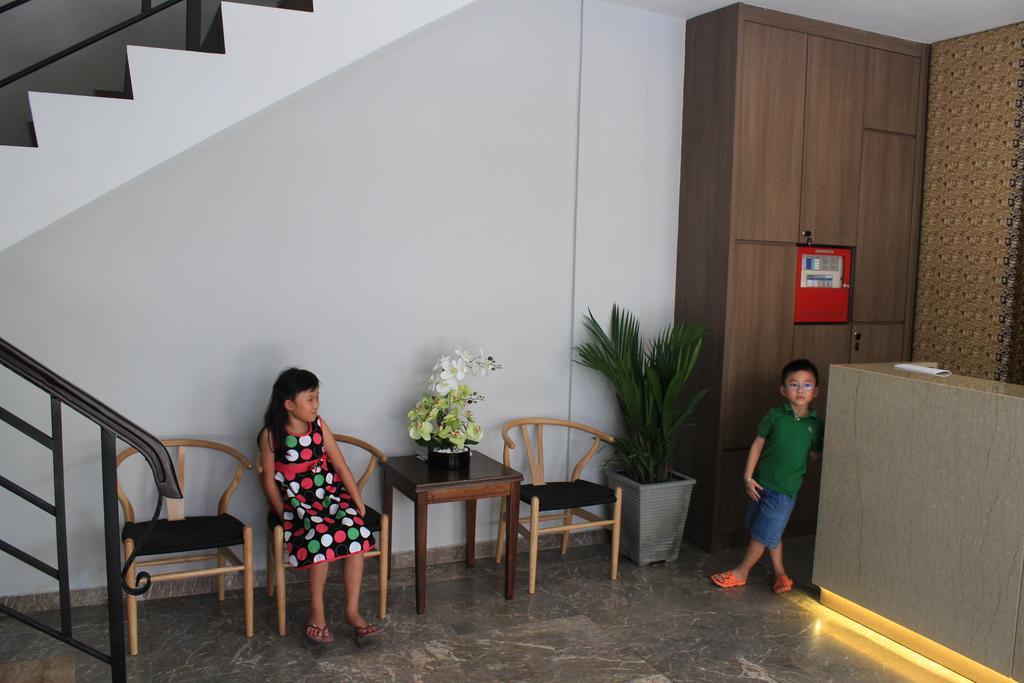 Eatern Hotel Batam Esterno foto