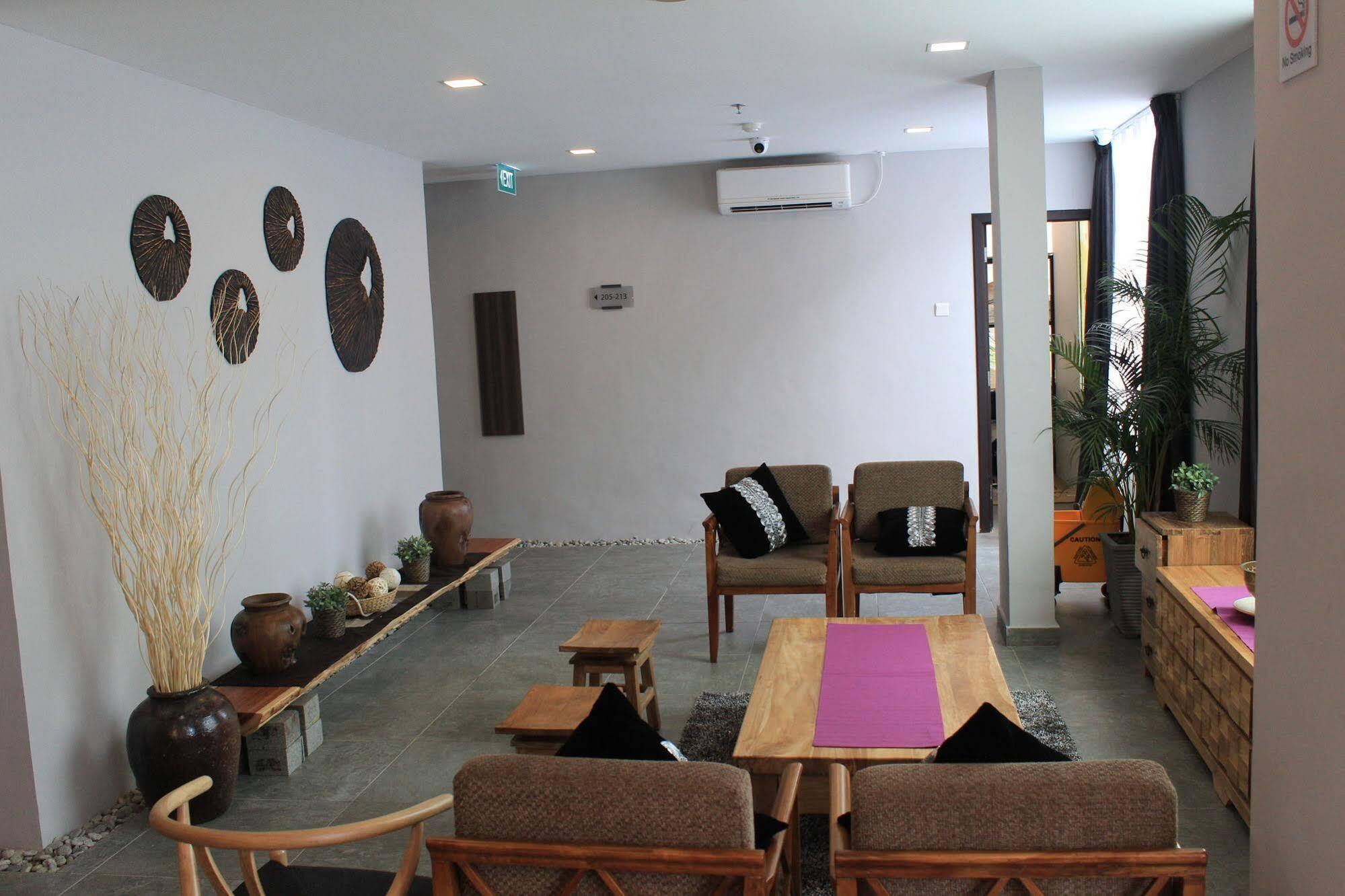 Eatern Hotel Batam Esterno foto